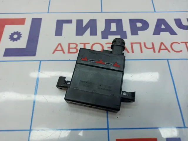 Коробка распределительная BMW 7-Series (F02) 61149153418.