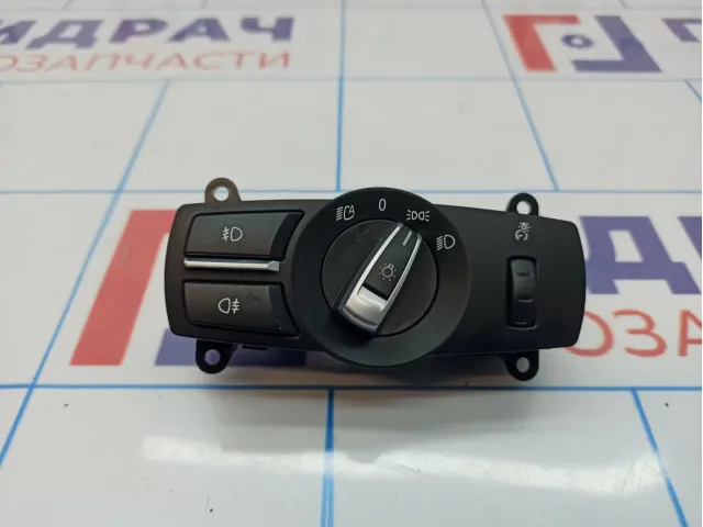 Переключатель света фар BMW 7-Series (F02) 61319192744. Потертость.