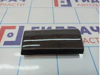 Накладка декоративная правая BMW 7-Series (F02) 51459112756. На торпедо. Мелкие царапины.