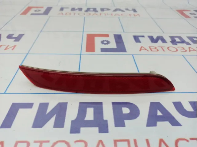 Отражатель в бампер задний левый BMW 7-Series (F02) 63147182191.