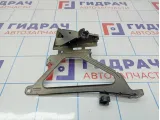Кронштейн крепления крыла правый BMW 7-Series (F02) 41357207186.
