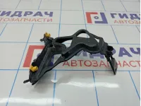 Кронштейн передней панели правый BMW 7-Series (F02) 51647046352.