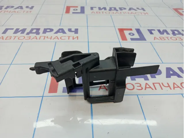 Кронштейн BMW 7-Series (F02) 17107576829. Радиатора гидроусилителя.