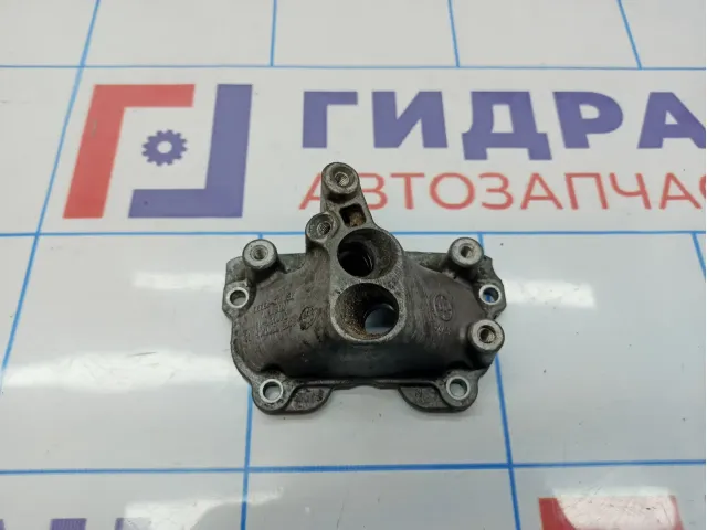 Фланец BMW 7-Series (F02) 11657577016. Сливного маслопровода.