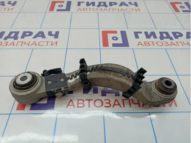 Рычаг задний верхний правый BMW 7-Series (F02) 33326782132. Дефект.