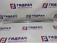 Накладка стекла переднего правого BMW 7-Series (F02) 51337178002. Хром.