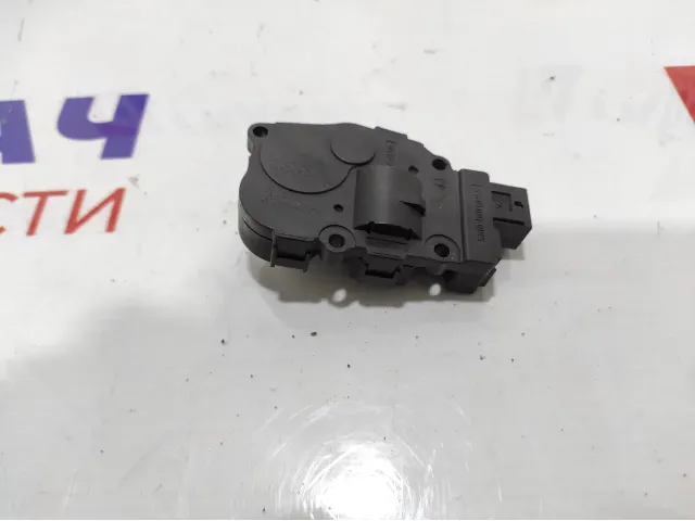 Моторчик заслонки отопителя BMW 7-Series (F02) 64119242058. 1B.