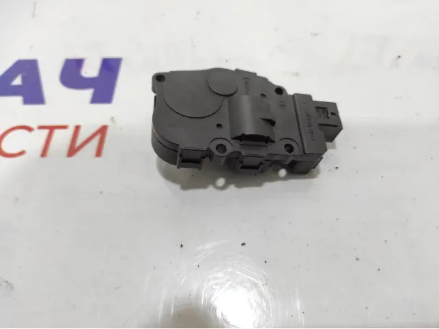 Моторчик заслонки отопителя BMW 7-Series (F02) 64119242058. 9B.