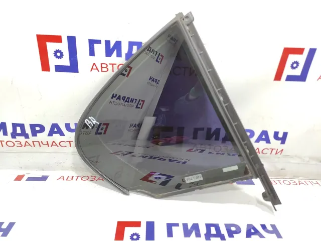 Стекло двери задней правой (форточка) BMW 7-Series (F02) 51357177854.