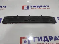 Накладка переднего бампера под номер BMW 7-Series (F02) 51117187366. Отверстия от саморезов.