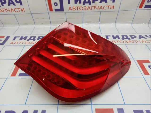 Фонарь задний наружный правый BMW 7-Series (F02) 63217182198.