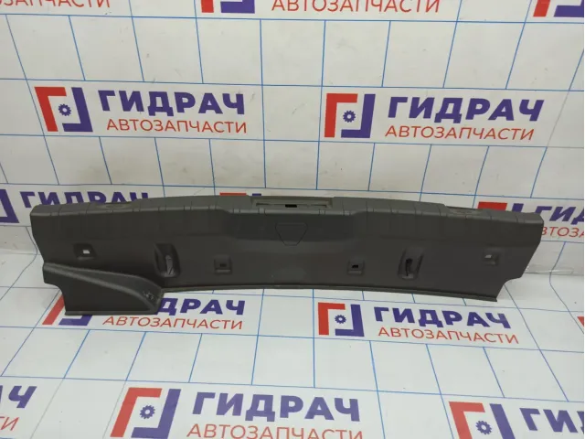 Обшивка багажника BMW 7-Series (F02) 51479113340. На заднюю панель.