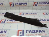 Обшивка стойки передней правой верхняя BMW 7-Series (F02) 51439125950. Обклеена в черный.