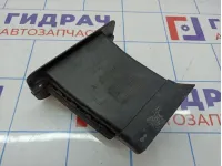 Воздухозаборник (наружный) левый BMW 7-Series (F02) 51757185167. На тормоза.