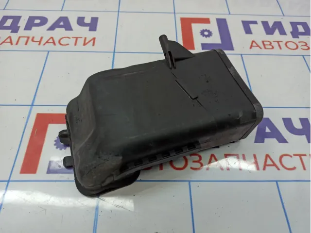 Воздухозаборник левый BMW 7-Series (F02) 13717577471.