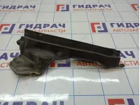 Накладка моторного отсека правая BMW 7-Series (F02) 74850610.