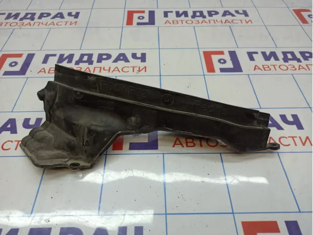 Накладка моторного отсека правая BMW 7-Series (F02) 74850610.