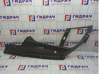 Накладка декоративная правая BMW 7-Series (F02) 51767019802. На лонжерон.