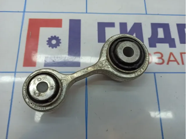 Стойка заднего стабилизатора BMW 7-Series (F02) 33326775683.