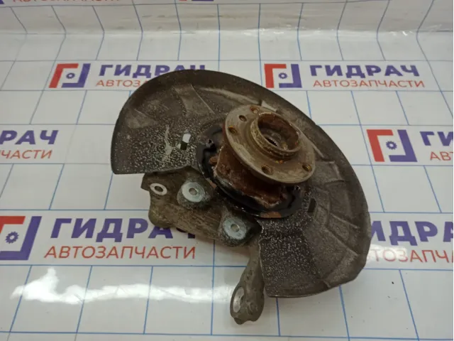 Кулак поворотный задний правый BMW 7-Series (F02) 33326796498.