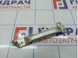 Кронштейн усилителя переднего бампера правый BMW 7-Series (F02) 51117158894.