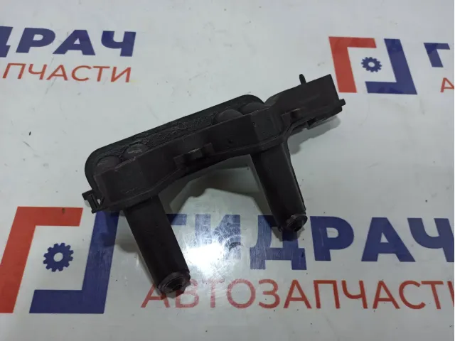 Маслоотделитель BMW 7-Series (F02) 11127566261.