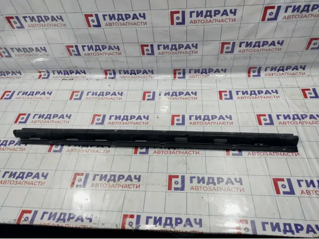 Кронштейн накладки порога наружней правый BMW X5 (E53) 51718408710