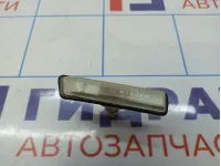 Повторитель на крыло левый белый BMW X5 (E53) 63132492179