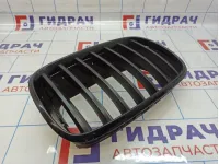 Решетка радиатора правая BMW X5 (E70) 51137157688