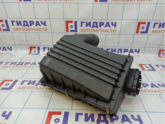Корпус воздушного фильтра BMW X5 (E70) 13717548885