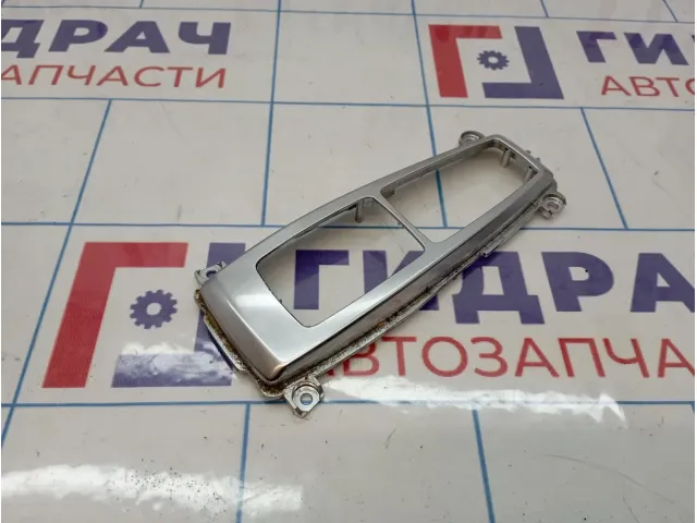 Накладка декоративная на кулису КПП BMW X5 (E70) 61316975467