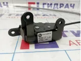 Замок багажника левый BMW X5 (E70) 51247183196