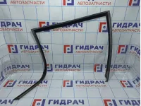 Уплотнитель стекла заднего правого BMW X5 (E70) 51357305632