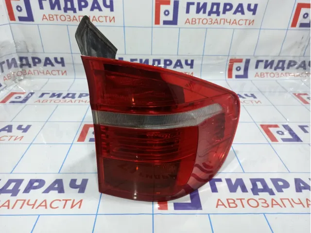 Фонарь задний наружный правый BMW X5 (E70) 63217200818