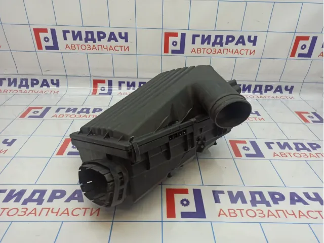Корпус воздушного фильтра BMW X5 (E70) 13717548885