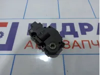Моторчик заслонки отопителя BMW X5 (E70) 64119321034