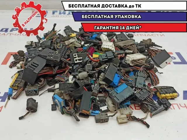 Фишка (разъем) BMW X5 .