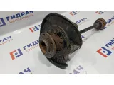 Кулак поворотный задний правый BMW X5 33321095240. В сборе с приводом. Порван пыльник, сломан датчик ABS.