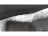 Накладка на лонжерон правая BMW X5 51718408770. Под капот. Дефект крепления.