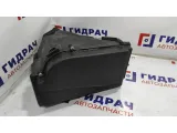 Корпус блока предохранителей BMW X5 12901716054. Дефект.