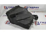 Корпус блока предохранителей BMW X5 12901716054. Дефект.