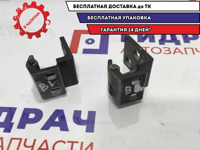 Петли двери задней левой BMW X5 . Пара.