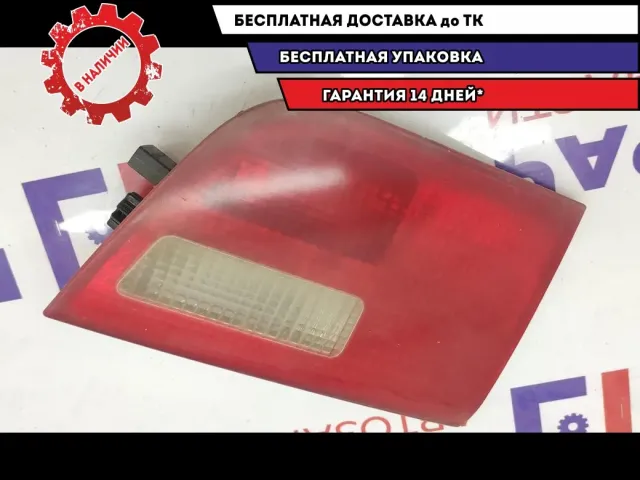 Фонарь задний внутренний левый BMW X5 63218383183.