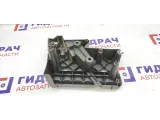 Кронштейн пола багажника левый BMW X5 51478402111.