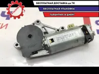 Моторчик люка BMW X5 67618377939.