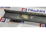 Накладка на порог наружная правая BMW X5 51718402336. Ремонтировалась, царапины.