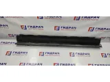 Накладка на порог наружная правая BMW X5 51718402336. Ремонтировалась, царапины.