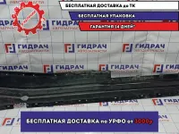Защита антигравийная правая BMW X5 (E53) 51718402438. Дефекты.
