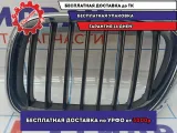Решетка радиатора левая BMW X5 (E53) 51138247673. Сломаны крепления.