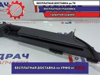 Направляющая шторки багажника правая BMW X5 (E53) 51477011770.